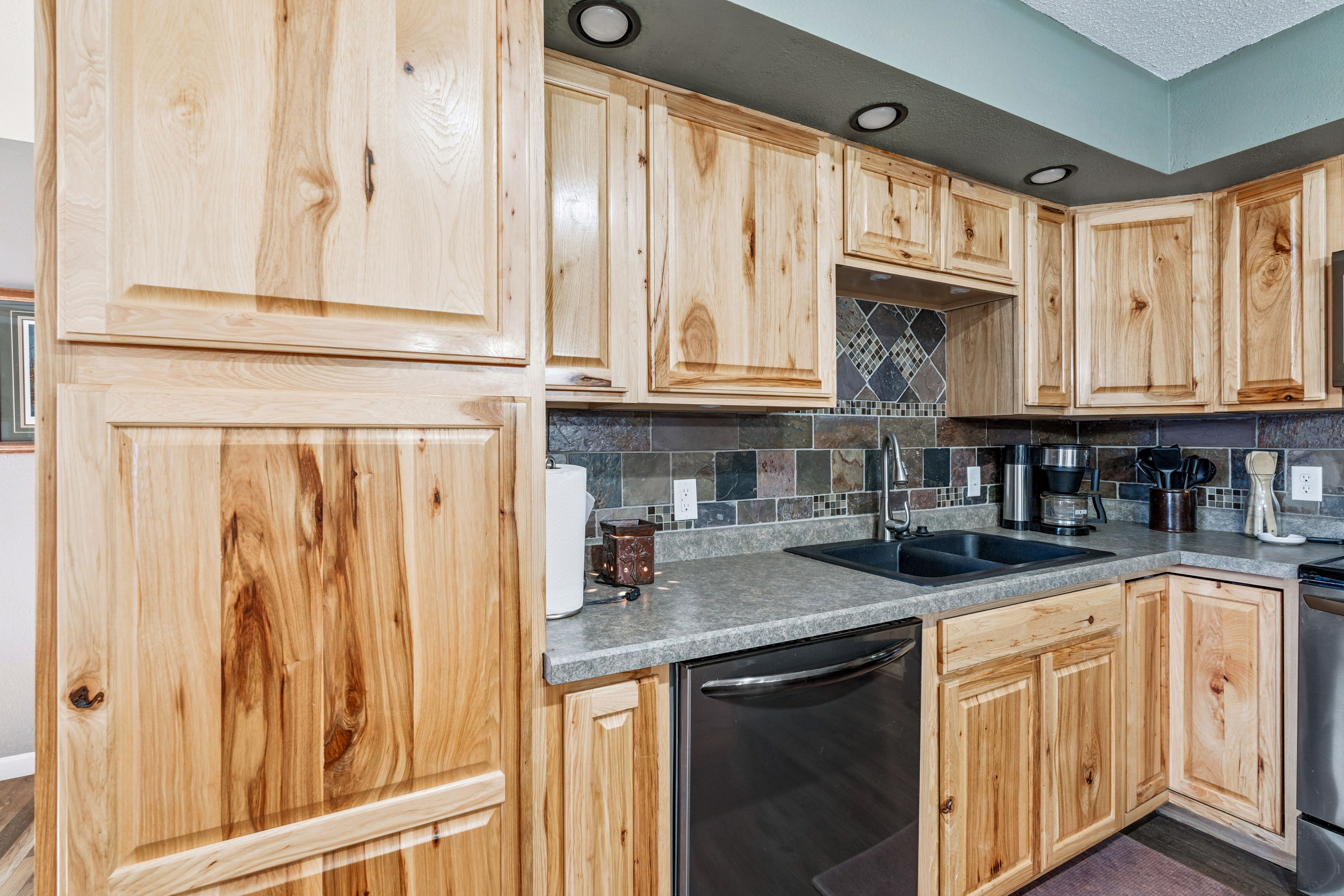 Listing Photo: 10-125 1422 Hwy S56